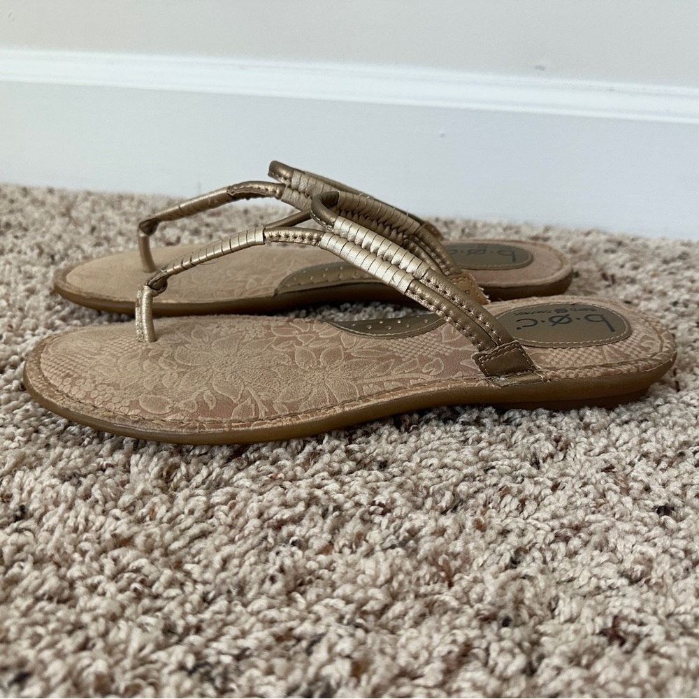 BOC by Born Gold Metallic Slingback Cushioned Sandals Women’s Size 10 Comfort